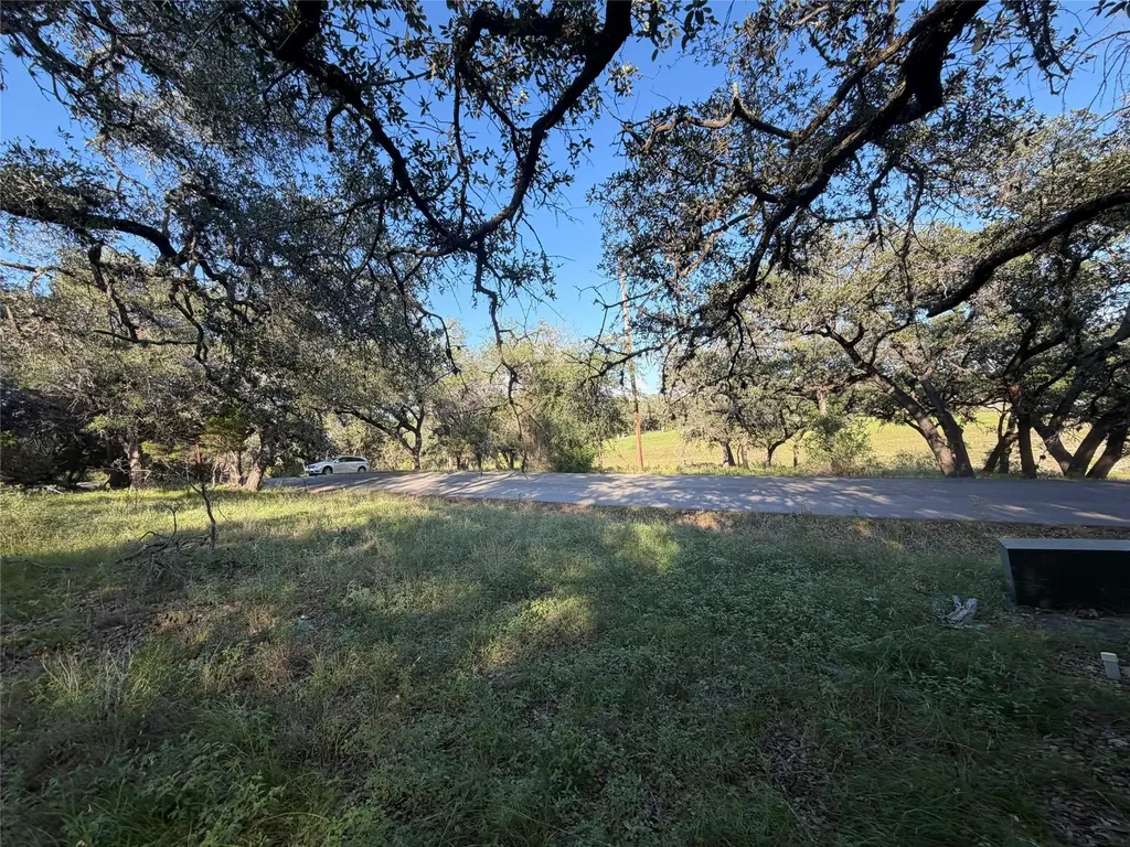 1206 Fawn Park Lago Vista TX 78645