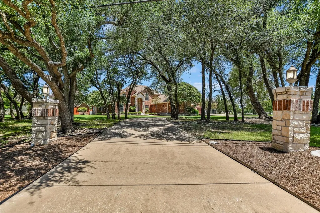 200 Diamond Trail Georgetown TX 78633