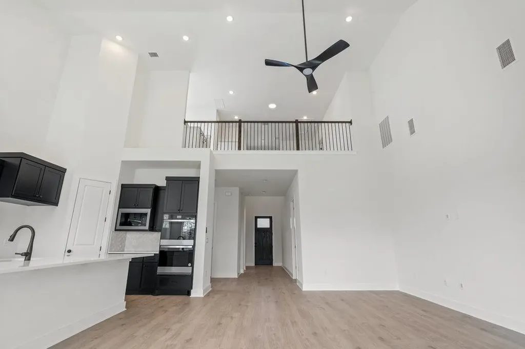 1313 Robin Trail Round Rock TX 78681