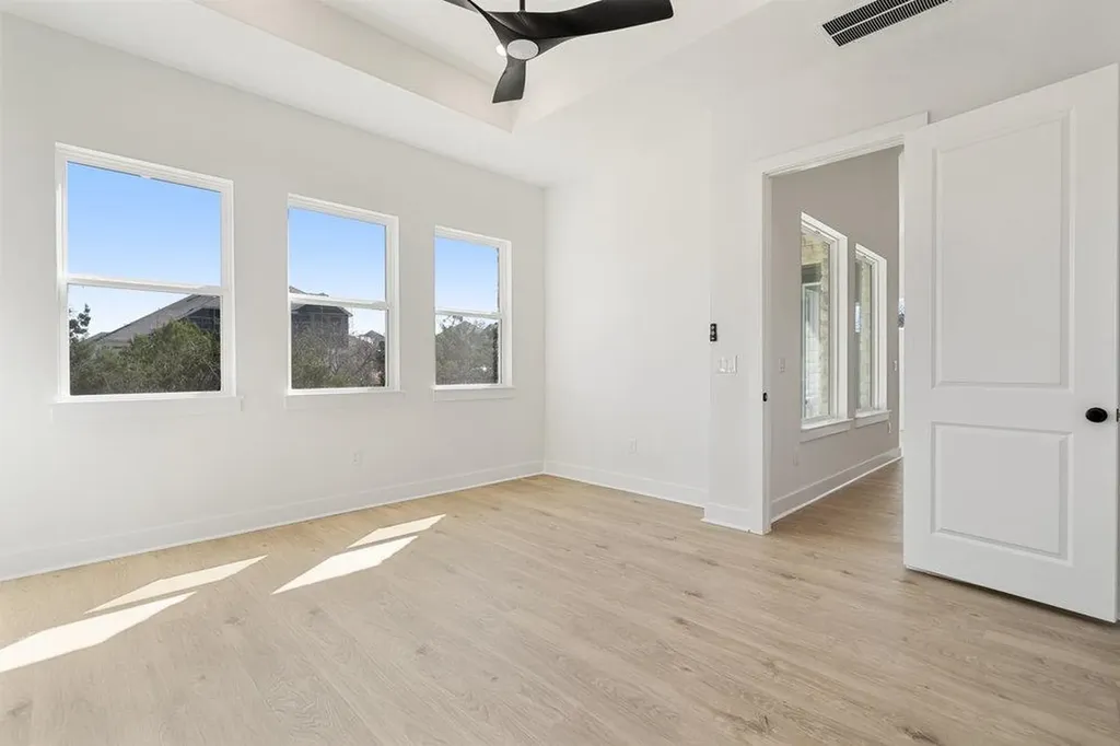 1313 Robin Trail Round Rock TX 78681