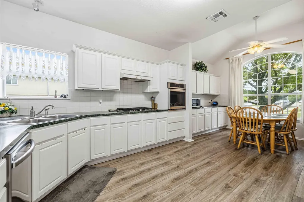 3006 Bradford Park Drive Round Rock TX 78664