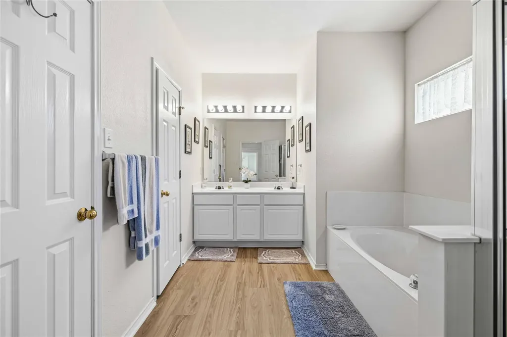 3006 Bradford Park Drive Round Rock TX 78664