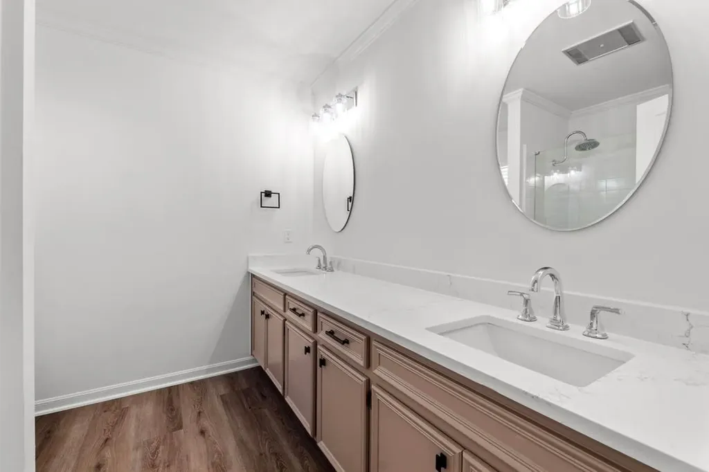 6603 Whitemarsh Valley Walk Austin TX 78746