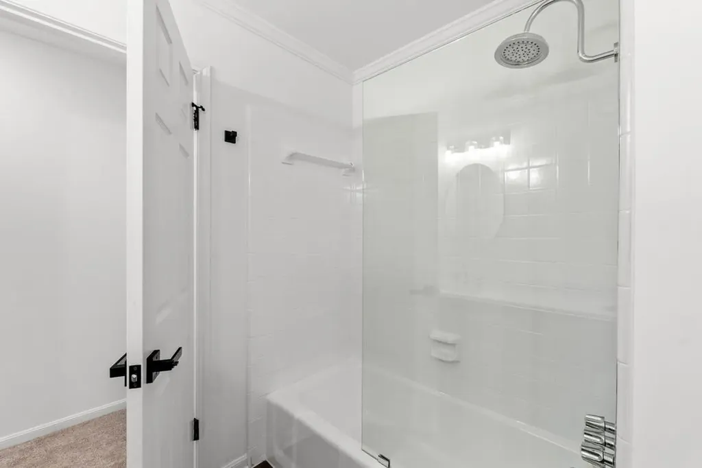 6603 Whitemarsh Valley Walk Austin TX 78746
