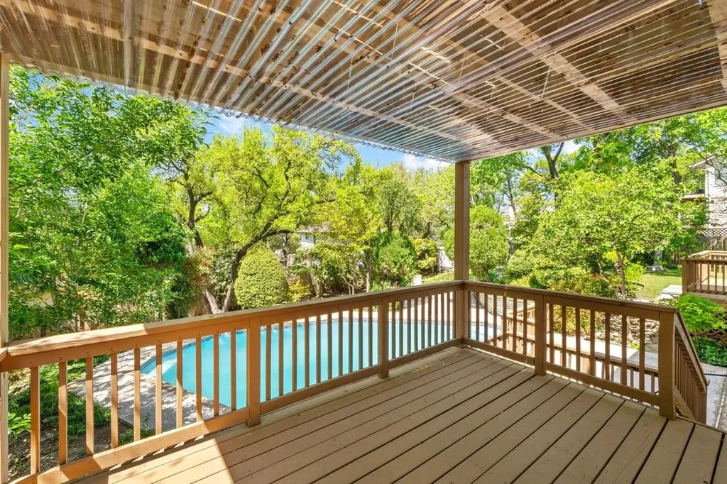 6603 Whitemarsh Valley Walk Austin TX 78746