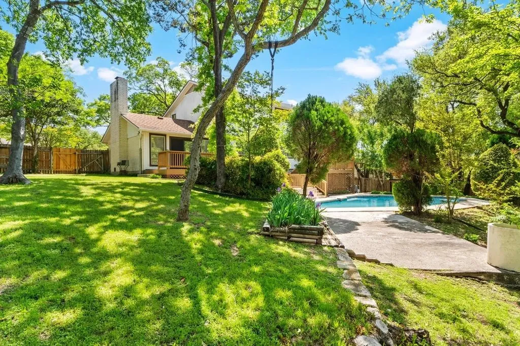 6603 Whitemarsh Valley Walk Austin TX 78746