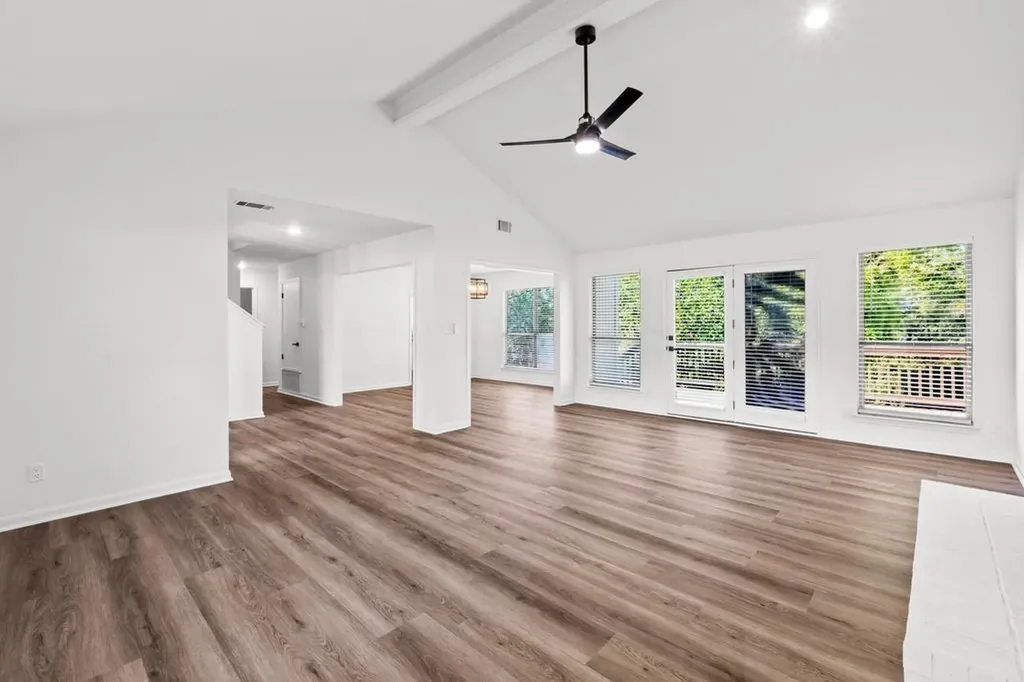 6603 Whitemarsh Valley Walk Austin TX 78746