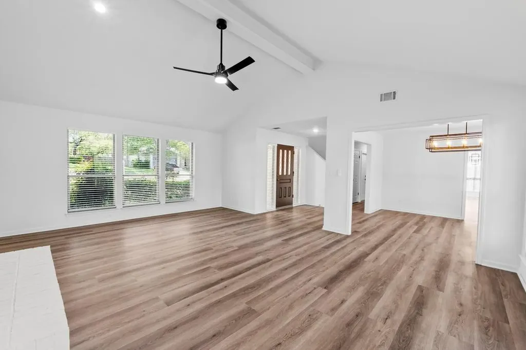 6603 Whitemarsh Valley Walk Austin TX 78746