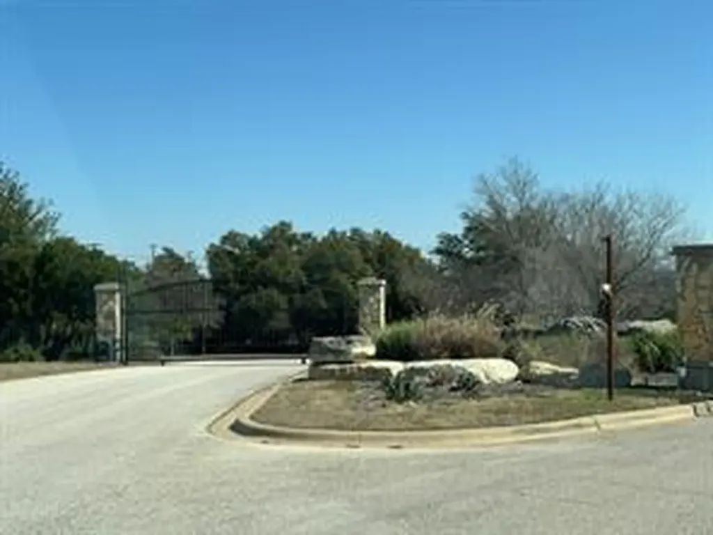 19001 Silver Maple Drive Lago Vista TX 78645