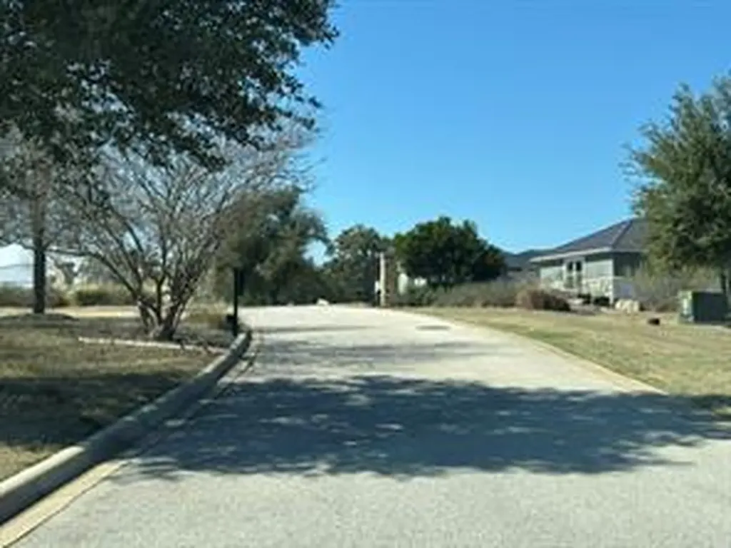 19001 Silver Maple Drive Lago Vista TX 78645