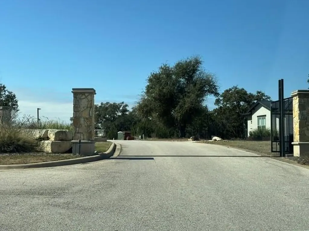 19001 Silver Maple Drive Lago Vista TX 78645