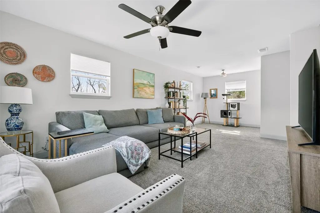 6205 Hylawn Drive Austin TX 78723