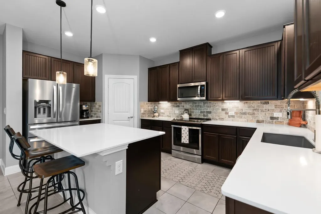 7813 Peccary Drive Austin TX 78744