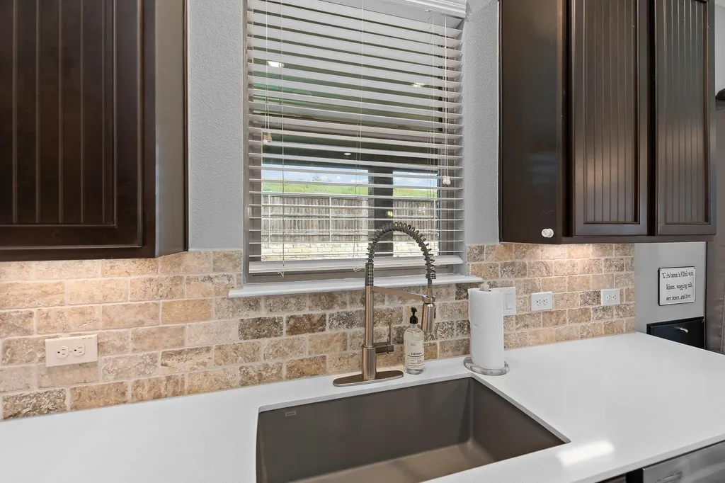 7813 Peccary Drive Austin TX 78744