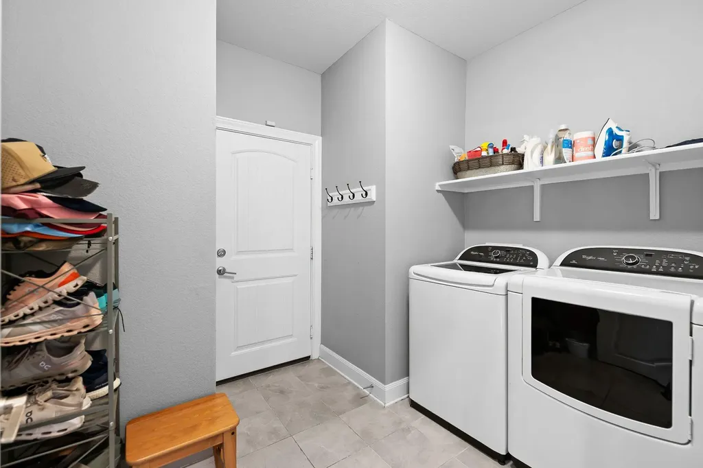 7813 Peccary Drive Austin TX 78744