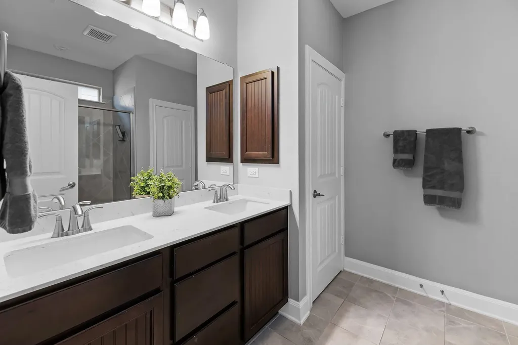 7813 Peccary Drive Austin TX 78744