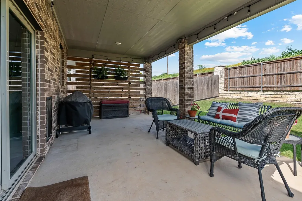 7813 Peccary Drive Austin TX 78744