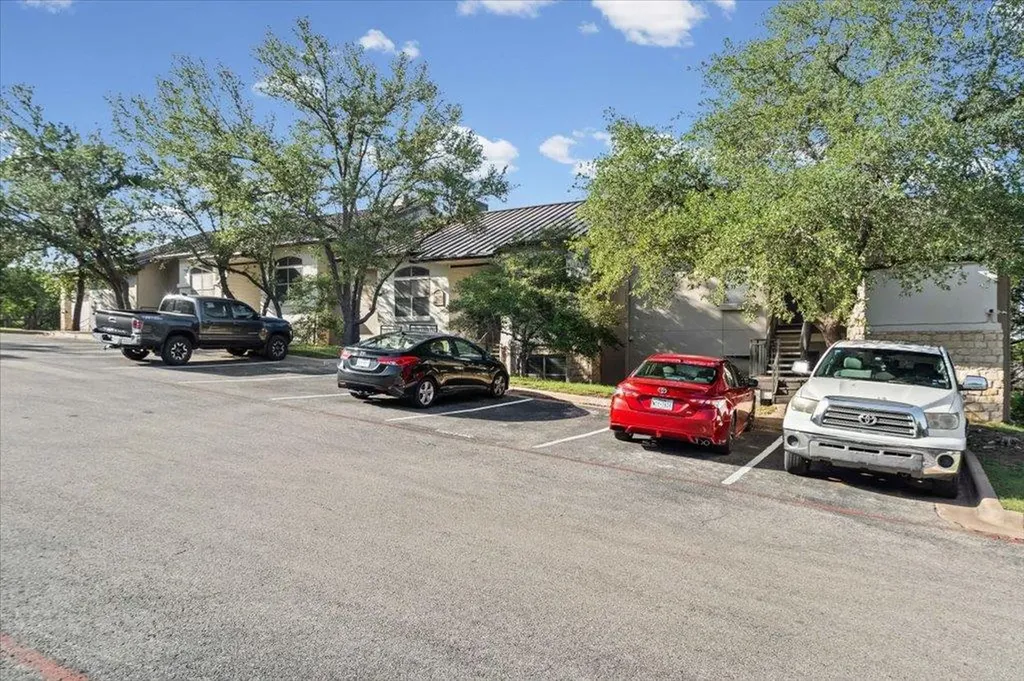 6000 Shepherd Mountain Austin TX 78730