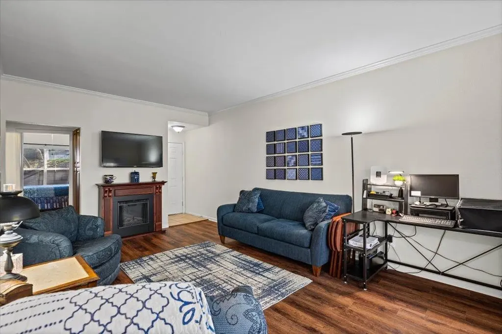 6000 Shepherd Mountain Austin TX 78730