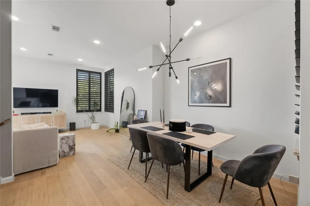 3412 Georgia Lee Drive Austin TX 78704