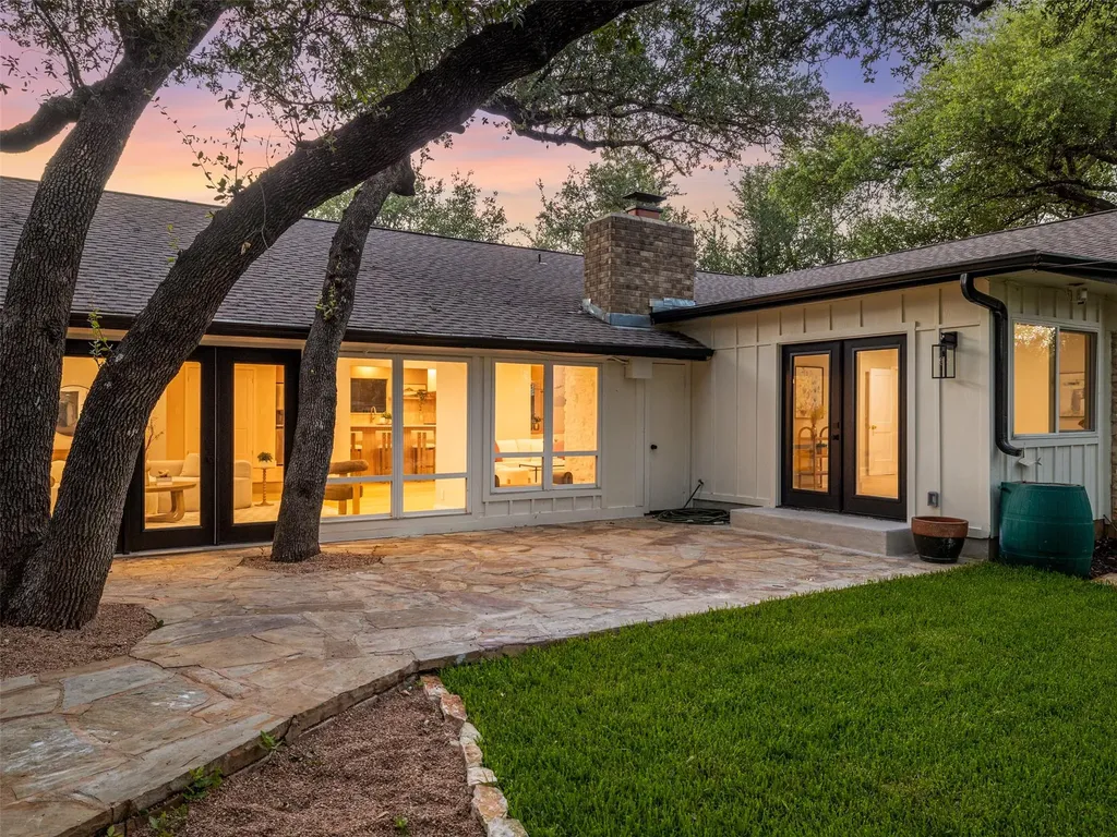 9403 Spring Hollow Drive Austin TX 78750