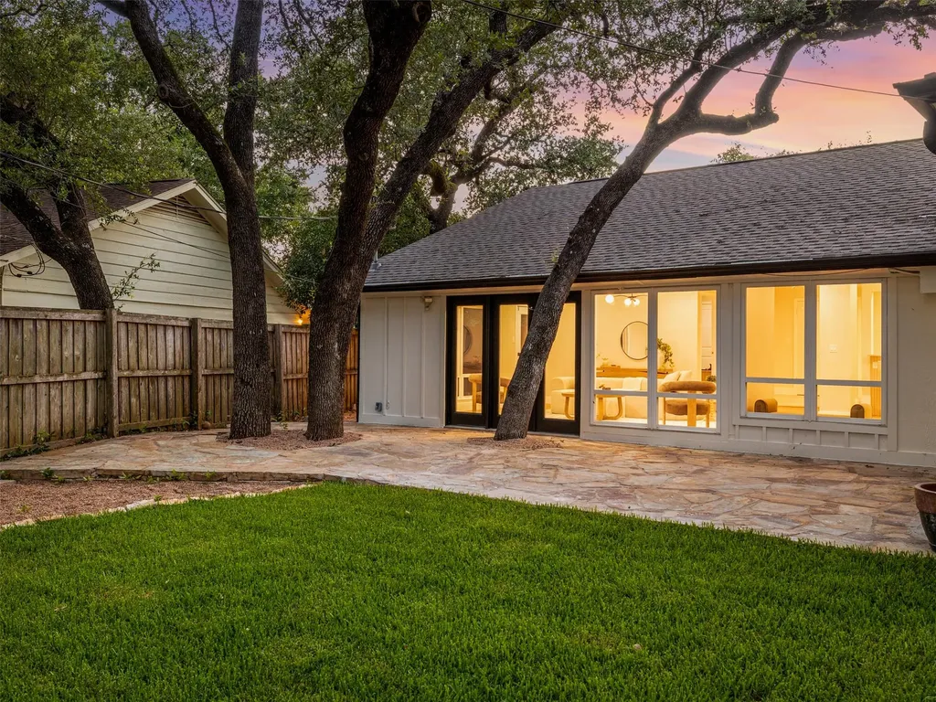 9403 Spring Hollow Drive Austin TX 78750