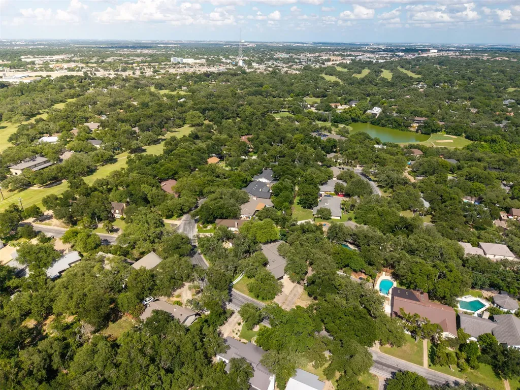 9403 Spring Hollow Drive Austin TX 78750