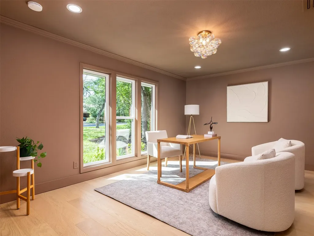 9403 Spring Hollow Drive Austin TX 78750