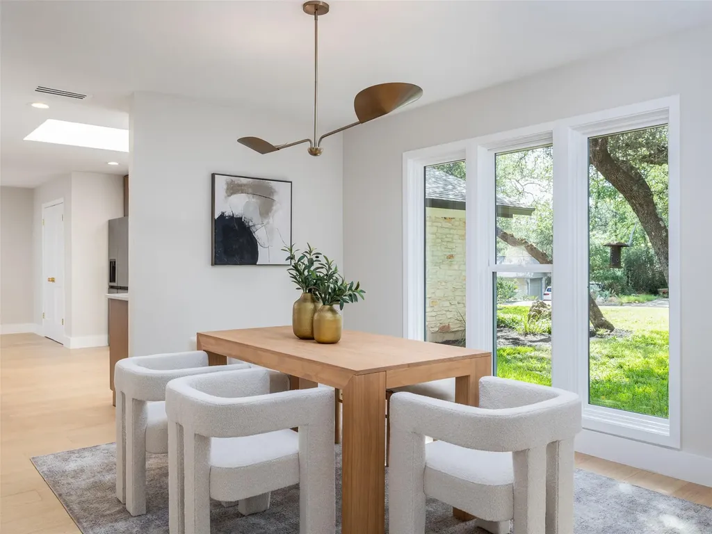 9403 Spring Hollow Drive Austin TX 78750