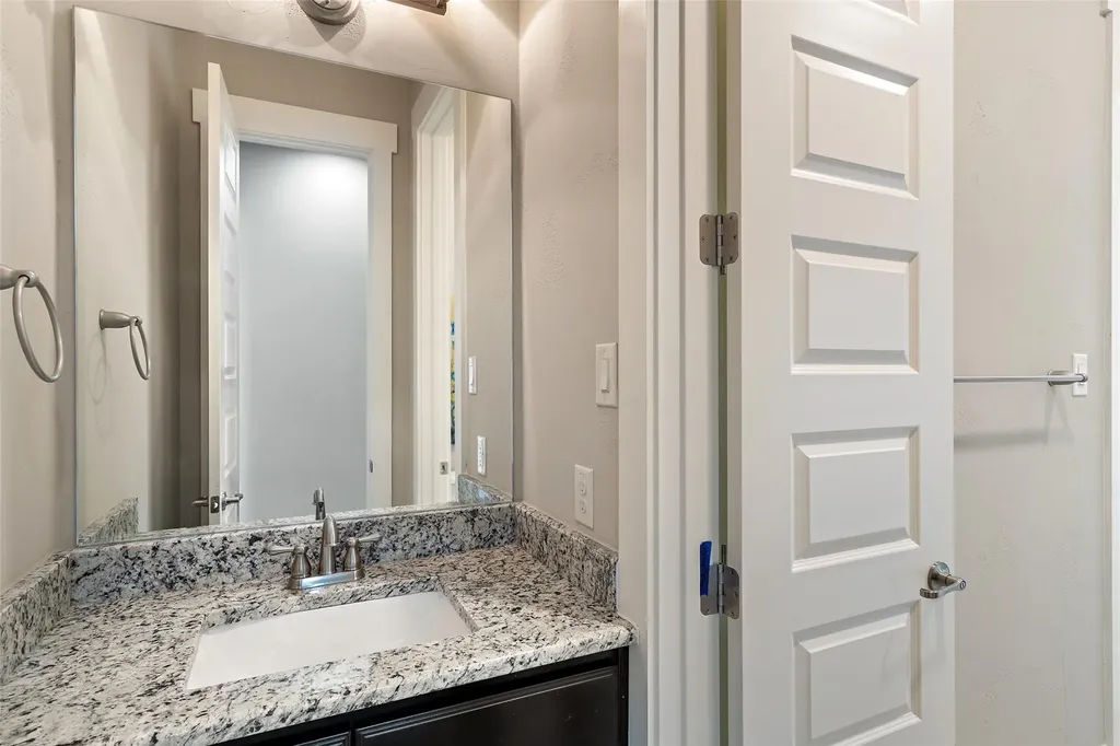 905 Madison Fork Drive Austin TX 78738