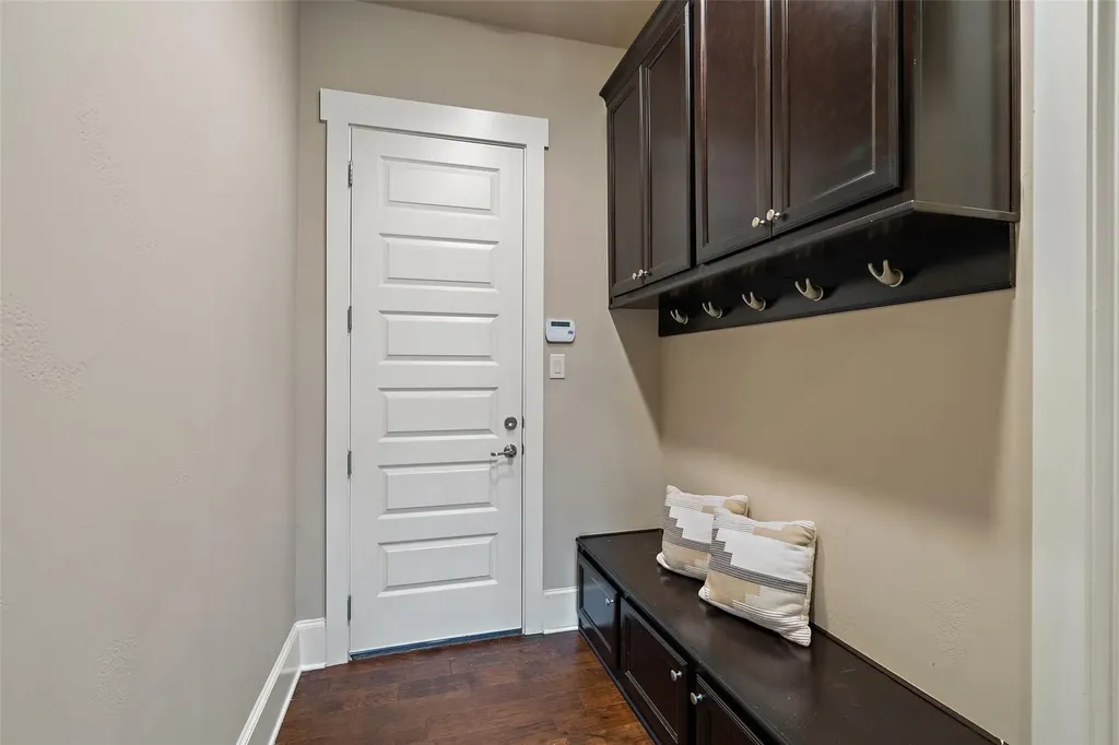 905 Madison Fork Drive Austin TX 78738