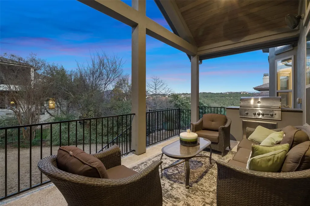 905 Madison Fork Drive Austin TX 78738