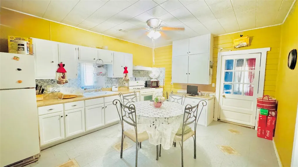 1604 S Pine Street Georgetown TX 78626