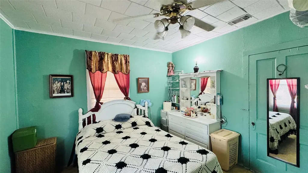 1604 S Pine Street Georgetown TX 78626