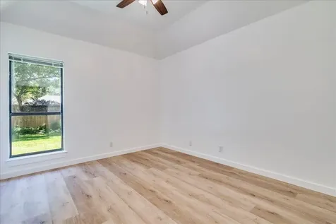 2132 Northcrest Drive New Braunfels TX 78130