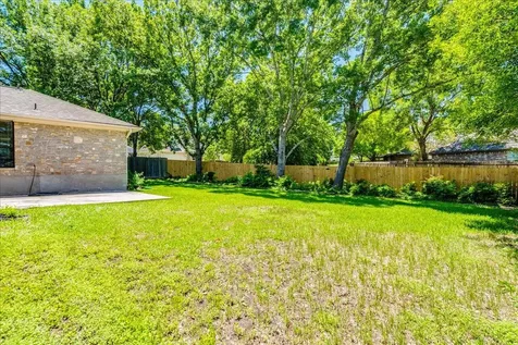 2132 Northcrest Drive New Braunfels TX 78130