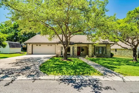 2132 Northcrest Drive New Braunfels TX 78130