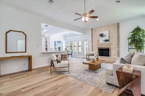 2132 Northcrest Drive New Braunfels TX 78130