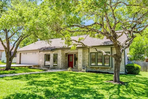 2132 Northcrest Drive New Braunfels TX 78130