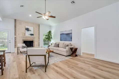 2132 Northcrest Drive New Braunfels TX 78130