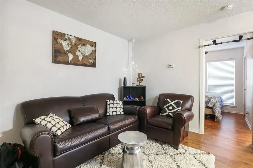 2803 Hemphill Park Austin TX 78705