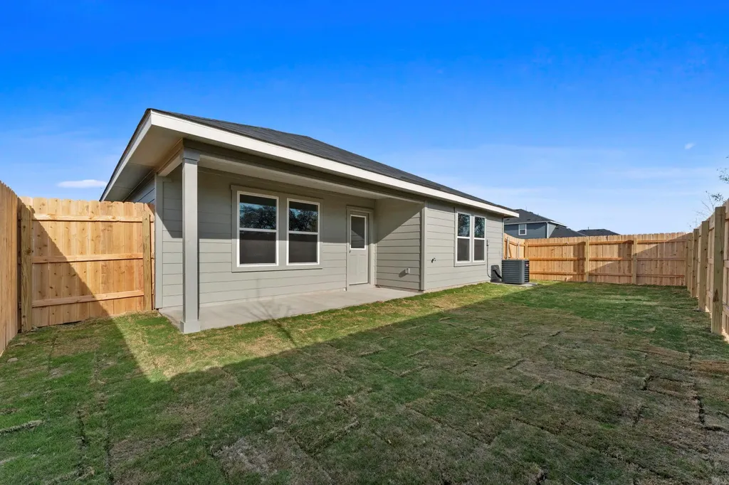 368 Denali Drive Kyle TX 78640