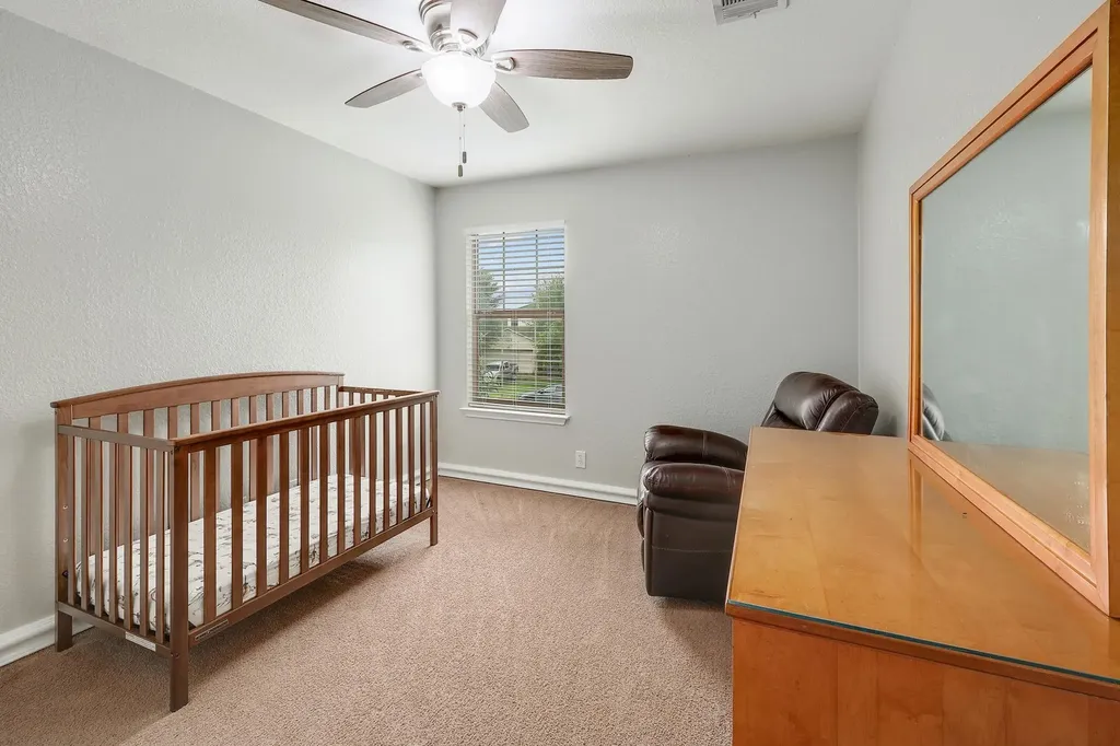 335 Mistletoe Lane Kyle TX 78640