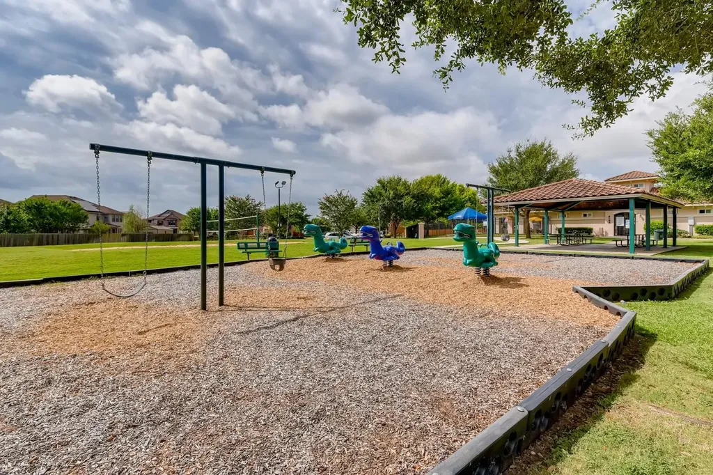 335 Mistletoe Lane Kyle TX 78640