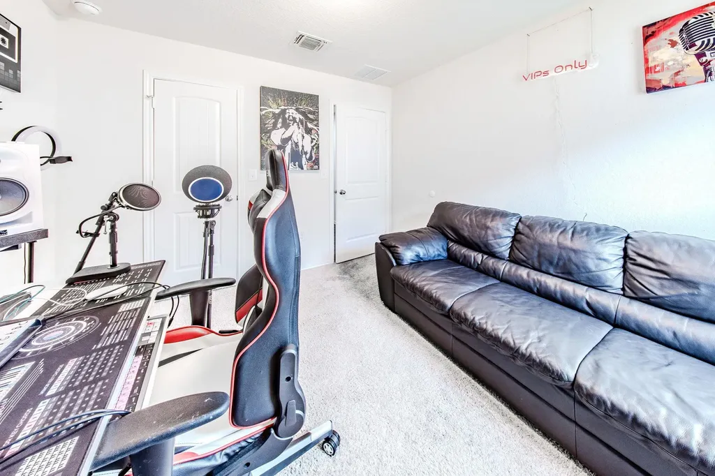 14903 Tuff Road Manor TX 78653