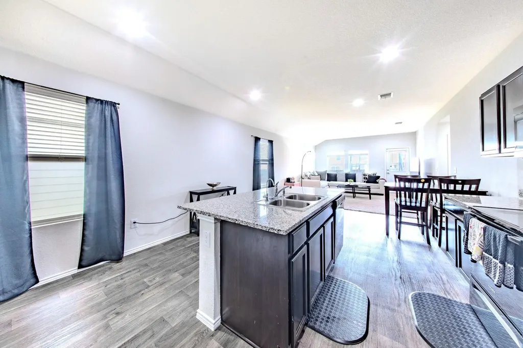 14903 Tuff Road Manor TX 78653