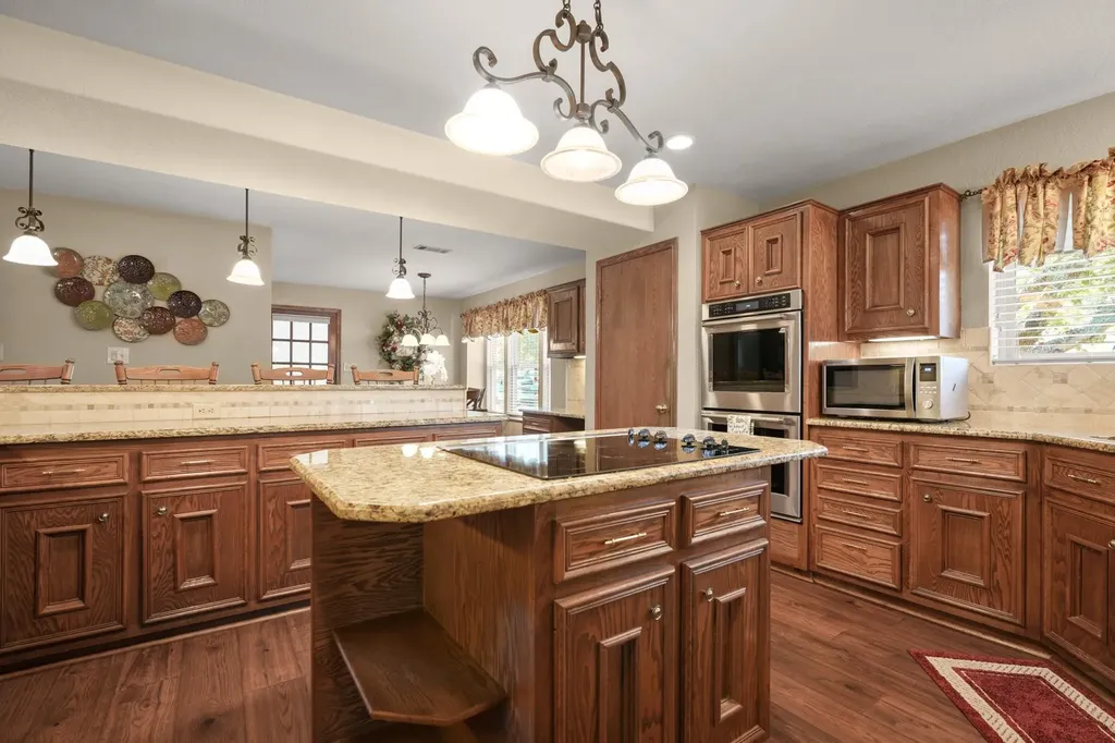 601 Maplewood Circle Pflugerville TX 78660