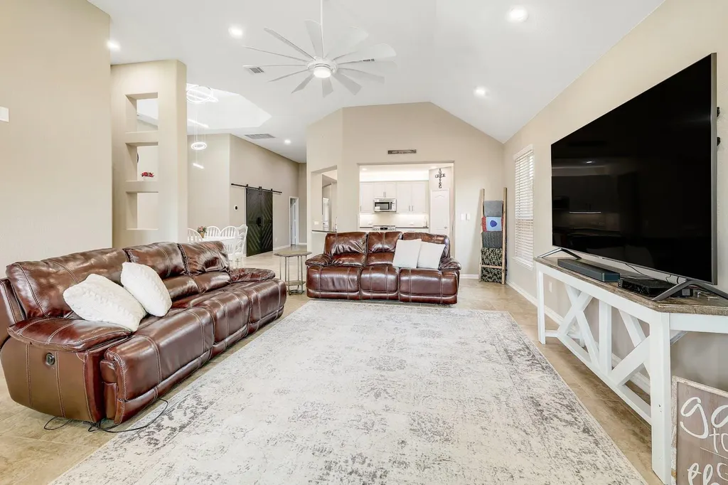187 Salt Fork Drive Liberty Hill TX 78642