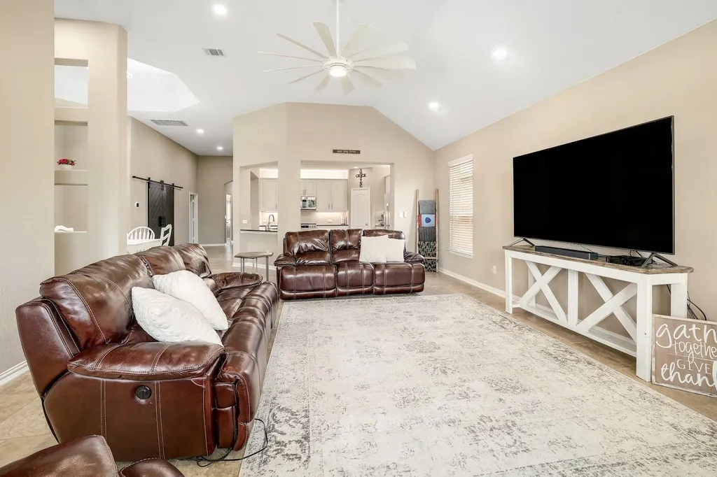 187 Salt Fork Drive Liberty Hill TX 78642