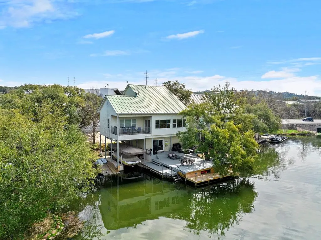 5900 W Fm 2147 Horseshoe Bay TX 78657